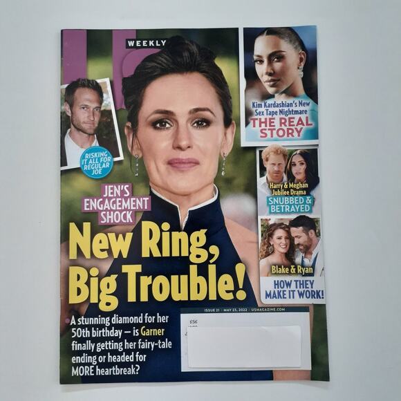 Us Weekly Magazine May 23 2022 Issue 21 Jennifer Garner Engagement News - Picture 1 of 2